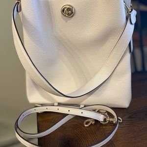 COACH, Charlie Bucket, Chalk